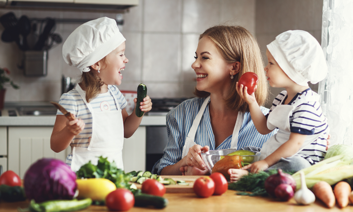 enfants qui cuisinent